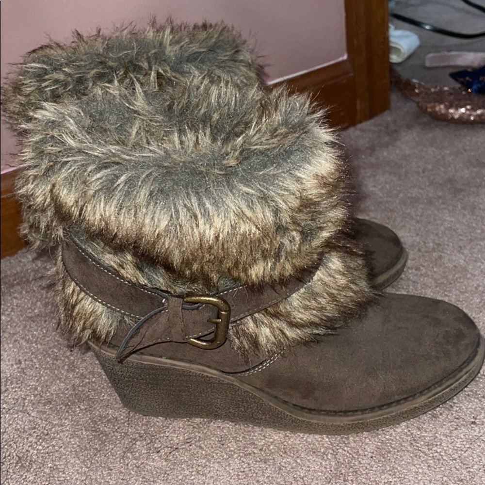 Faux fur booties